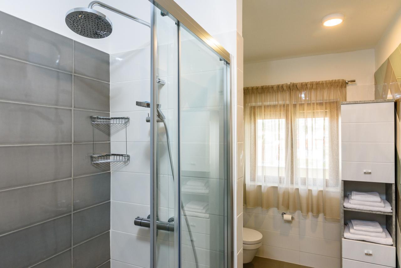 Apartmani Marko I Ana Marina Luaran gambar
