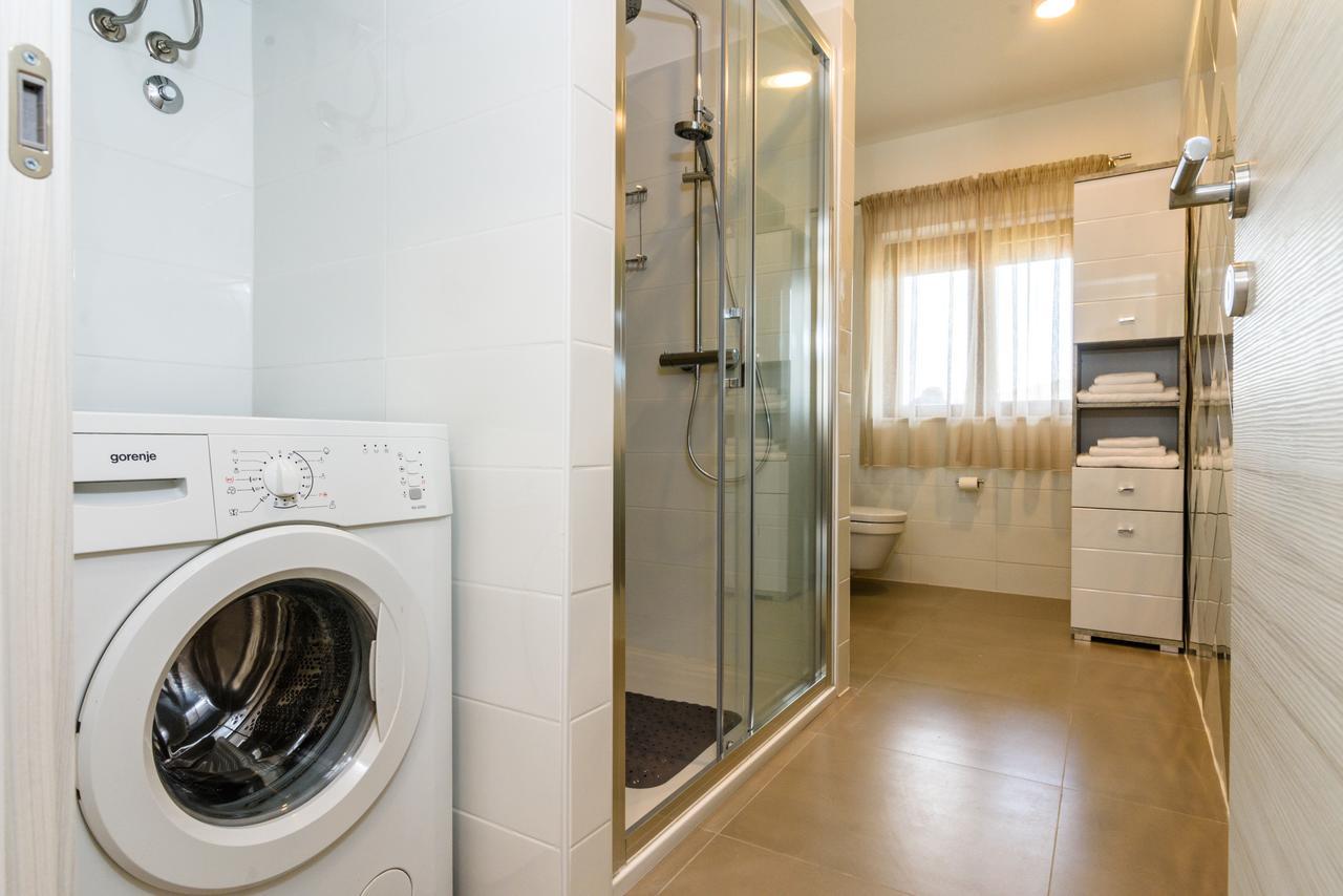 Apartmani Marko I Ana Marina Luaran gambar
