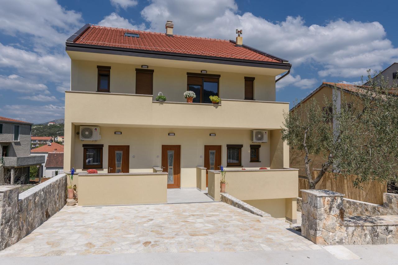 Apartmani Marko I Ana Marina Luaran gambar